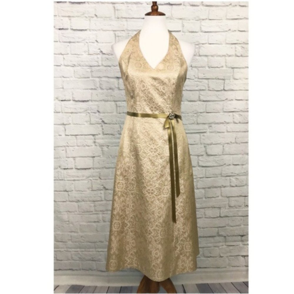 David’s Bridal Brocade Halter Dress Size 6